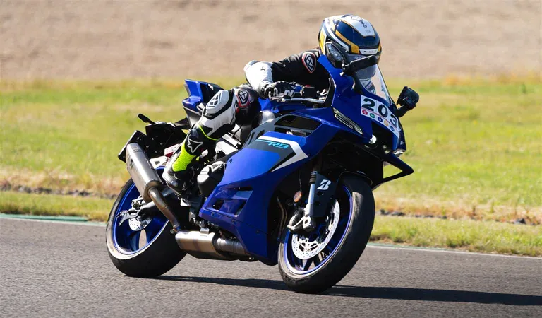 Yamaha Track Day Mettet 2025 : une journée ensoleillée pleine d'adrénaline 1 track days mettet 8